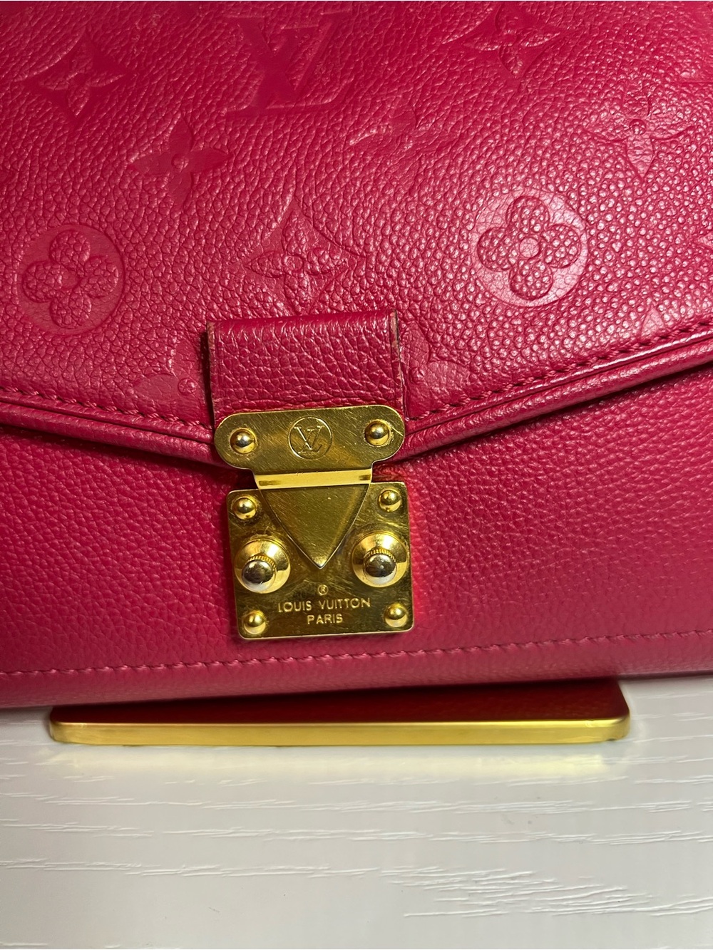 Louis Vuitton Empreinte Saint Germain Bag - Picture 3 of 16